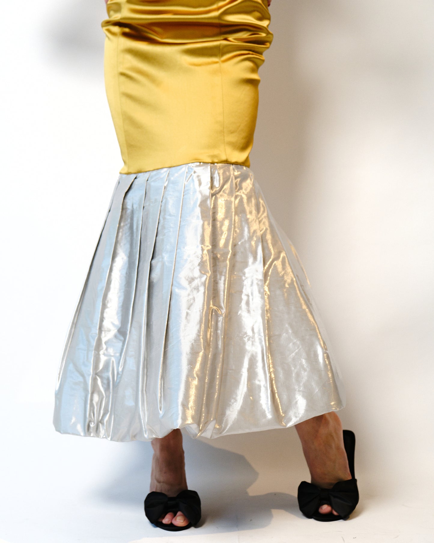 GOLDEN RADIANCE