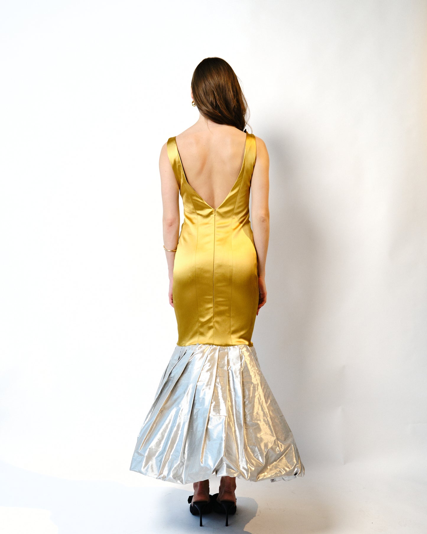 GOLDEN RADIANCE
